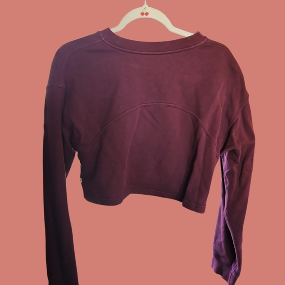 Lululemon All Yours Cropped Crew – Lunar New Year - Picture 3 of 4